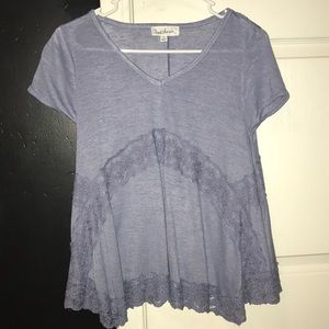 Purple/blueish flow top with v neck
